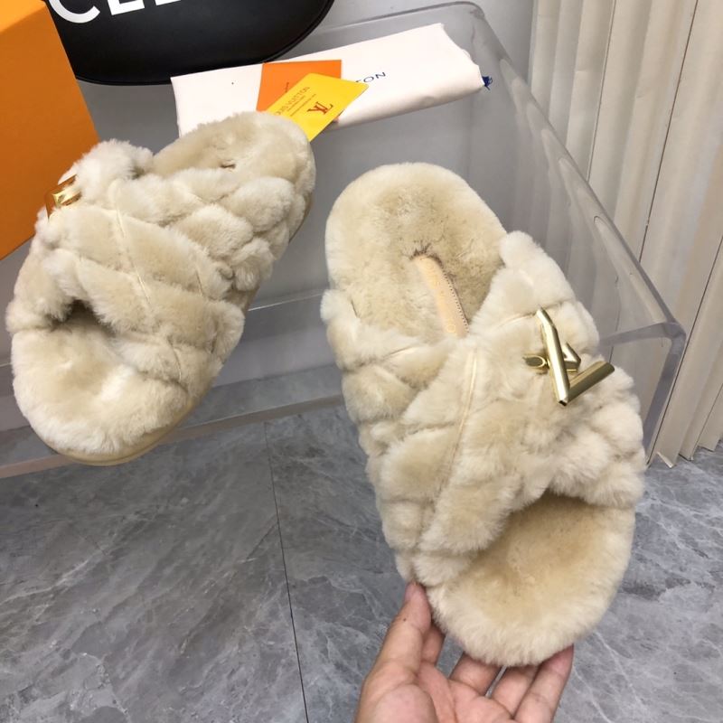 Louis Vuitton Slippers